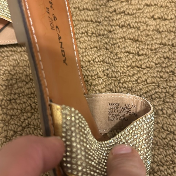 Rock and candy sandals - Picture 4 of 4